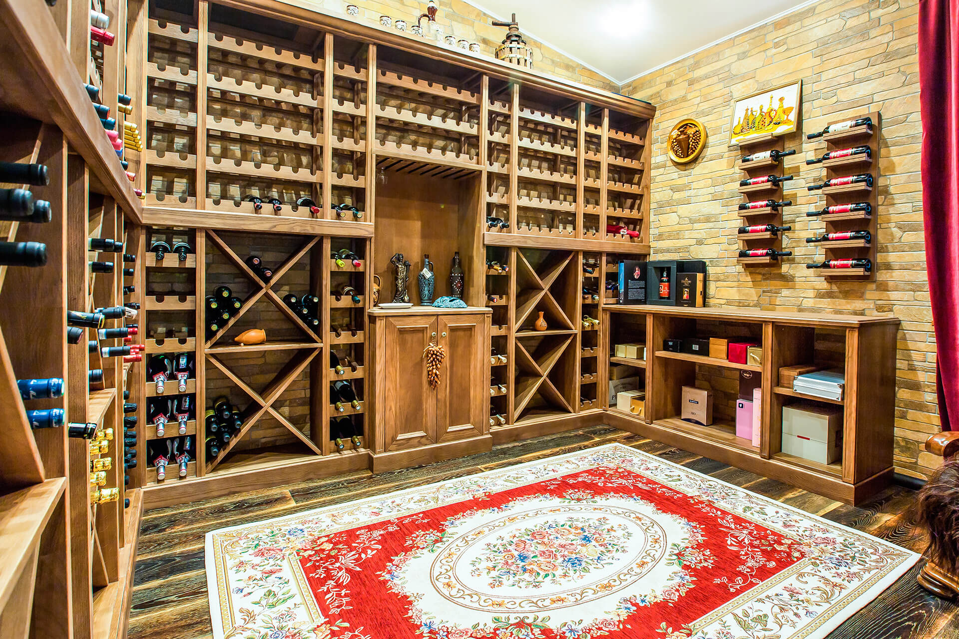 Hillsborough Wine Room